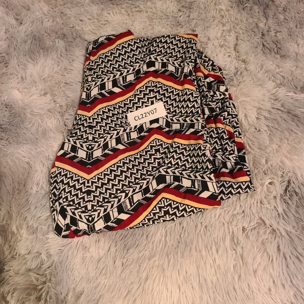 Trendy Zigzag Pattern Jumpsuit - Picture 9 of 11